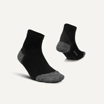 Feetures Light Cushion Plantar Fasciitis Relief Quarter Sock